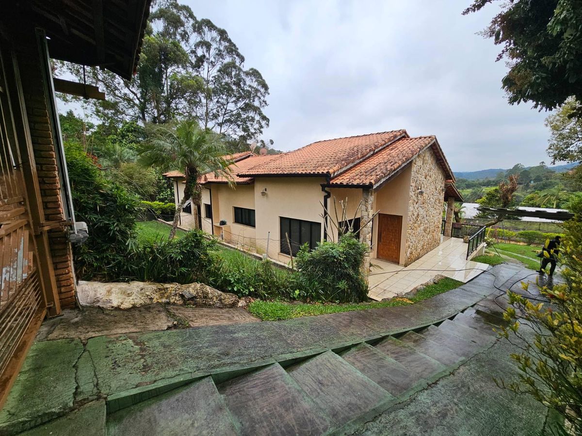 Casa de Condomínio com 4 quartos, Alpes de Caieiras - Caieiras - Casa de Condomínio em Alpes de Caieiras, Caieiras - à venda - Imobiliária Franco Nunes