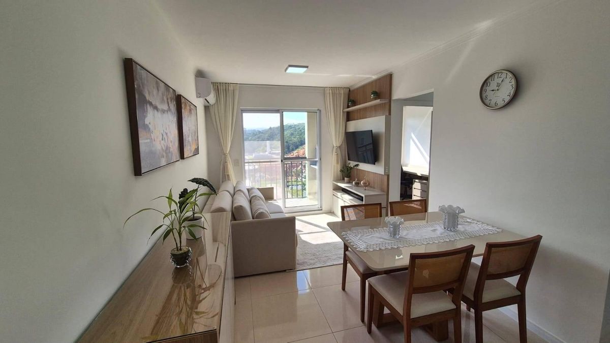 VENDA DE APARTAMENTO NO EDIFÍCIO MAR DE CAPRI EM CAMBORIÚ - 1