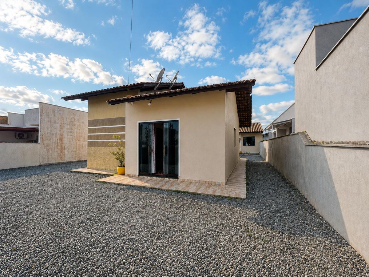 CASA AVERBADA COM 3 QUARTOS, BANANAL DO SUL - Casa em Bananal do Sul, Guaramirim - à venda - IMOB Imóveis