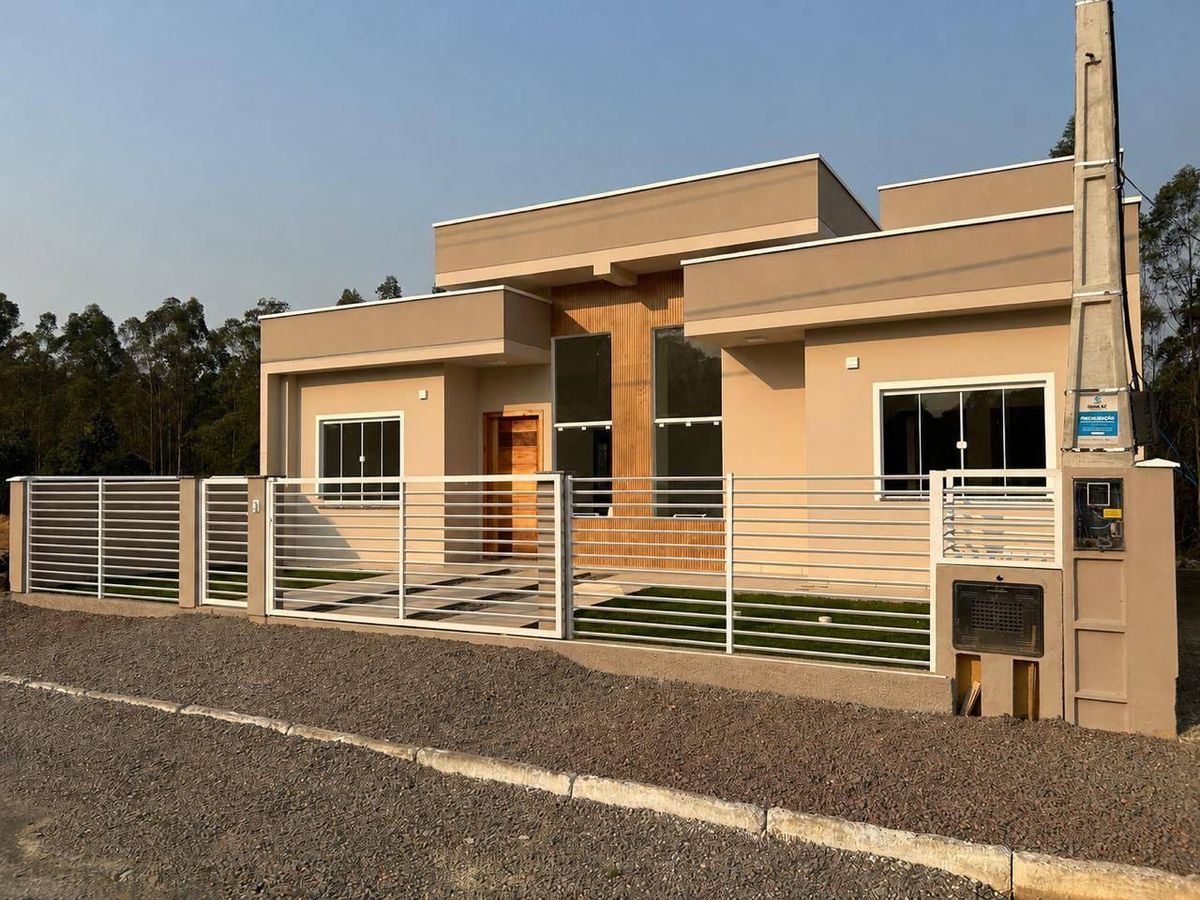 CASA GERMINADA DE ALTO PADRÃO EM AGRONÔMICA SC - Casa em Agronômica - à venda - Macchio Engenharia e negócios imobiliários