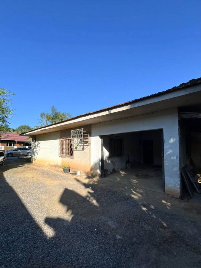 Casa Com 03 Quartos e 550m² De Área De Terreno | Jaraguá 99 - Jaraguá do Sul - Casa em Jaraguá 99, Jaraguá do Sul - à venda - Eskala Imóveis LTDA
