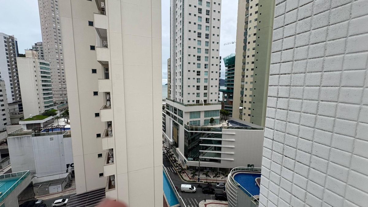 Apartamento  à Venda 2 quartos , Pioneiros, Balneário Camboriú, SC