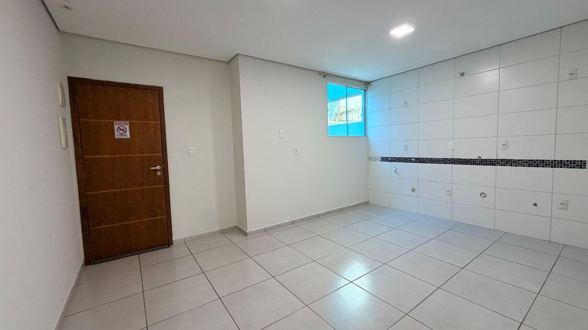 Apartamento para locação anual , 1 quarto, no bairro Espinheiros, Itajaí-SC - Apartamento em Espinheiros, Itajaí - para locação - I3 CORRETORES ASSOCIADOS S/S