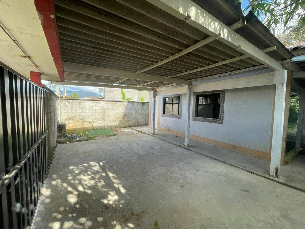 ÓTIMA CASA TÉRREA NO MORRO DO ALGODÃO - Casa em Morro do Algodão, Caraguatatuba - para locação - Vilela Imóveis