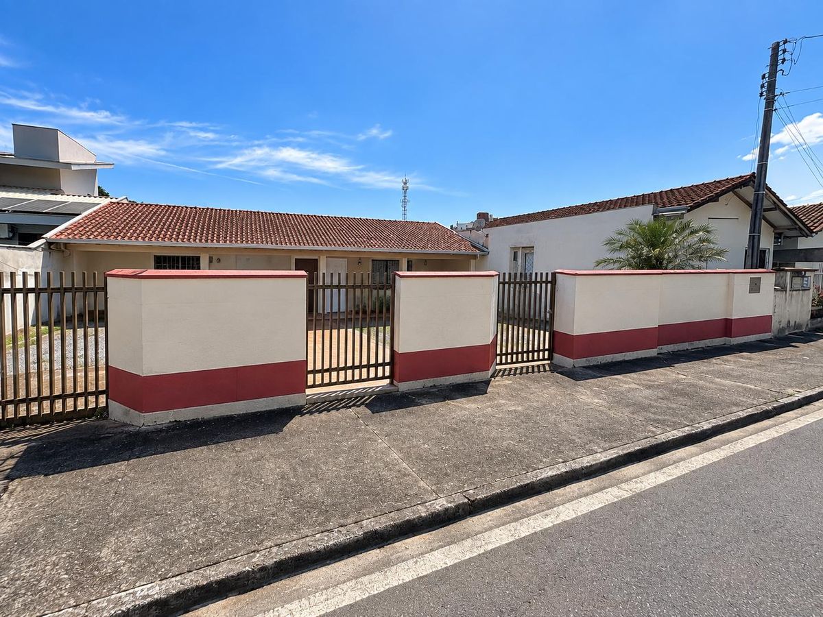 Casa com 3 quartos, Jaraguá Esquerdo - Jaraguá do Sul - Casa em Jaraguá Esquerdo, Jaraguá do Sul - à venda - MAVIC IMÓVEIS