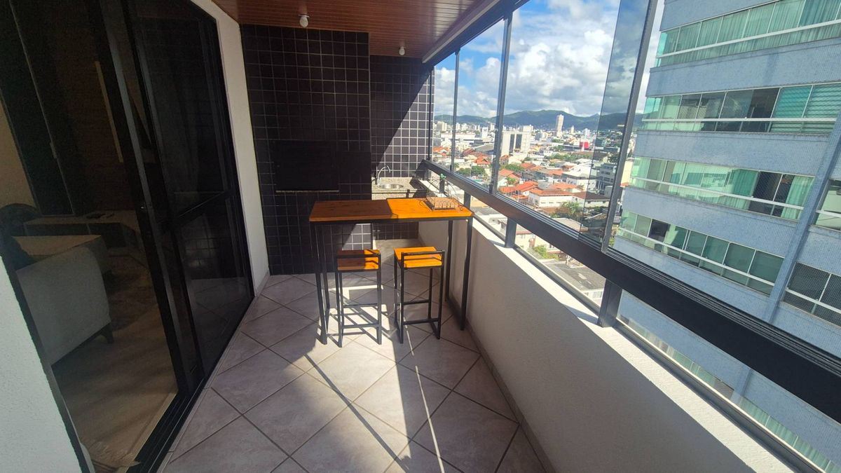 ELIS REGINA - LOCAÇÃO ANUAL COM 3 DORMITÓRIOS, SUÍTE, SACADA COM CHURRASQUEIRA E GARAGEM PRIVATIVA NA RUA 2300 EM BALNEÁRIO CAMBORIÚ - Apartamento em Centro, Balneário Camboriú - para locação - CRISTINA DA SPEROTTO IMOBILIÁRIA LTDA