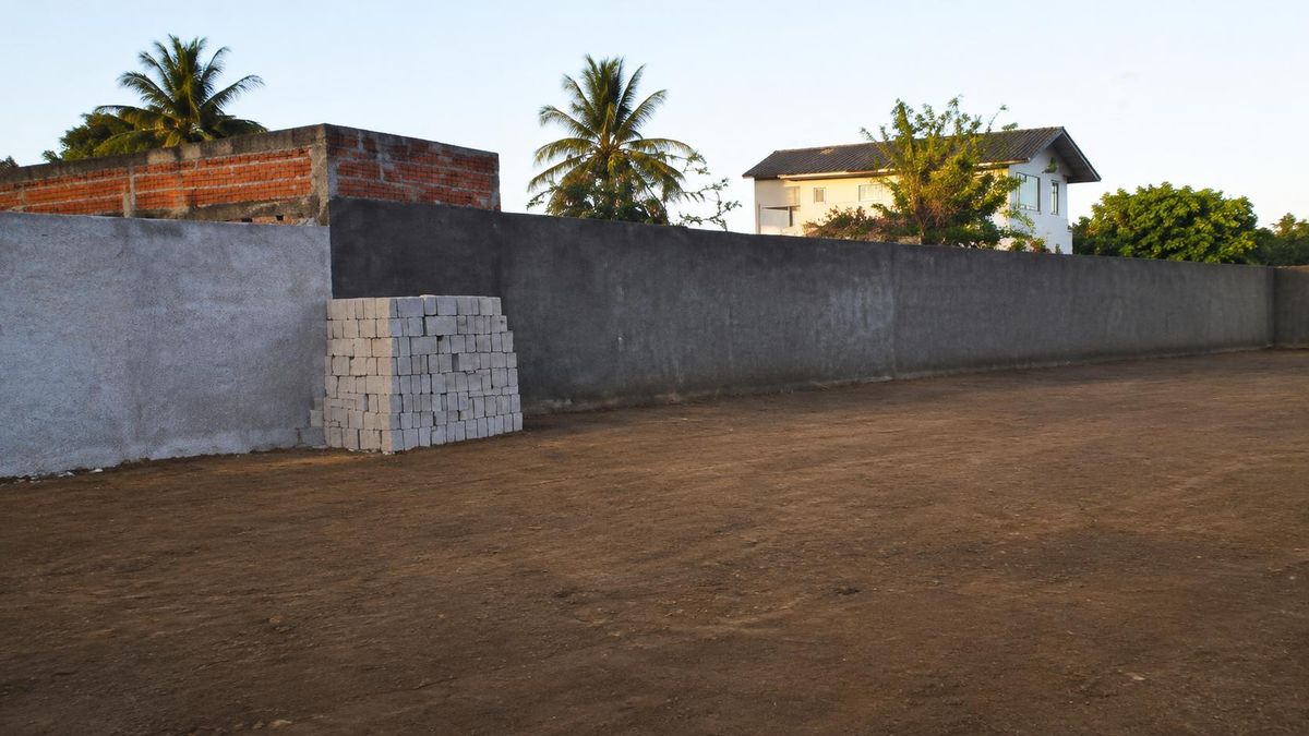Terreno Plano de 360 m² em Balneário de Ponta da Fruta – Vila Velha