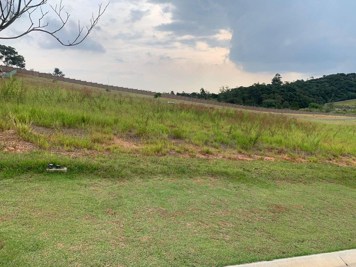Lote Residencial 1.000 m² em Ivoturucaia, Jundiaí. Condomínio Tamboré. - Lote/Terreno em Ivoturucaia, Jundiaí - à venda - Entry Imob
