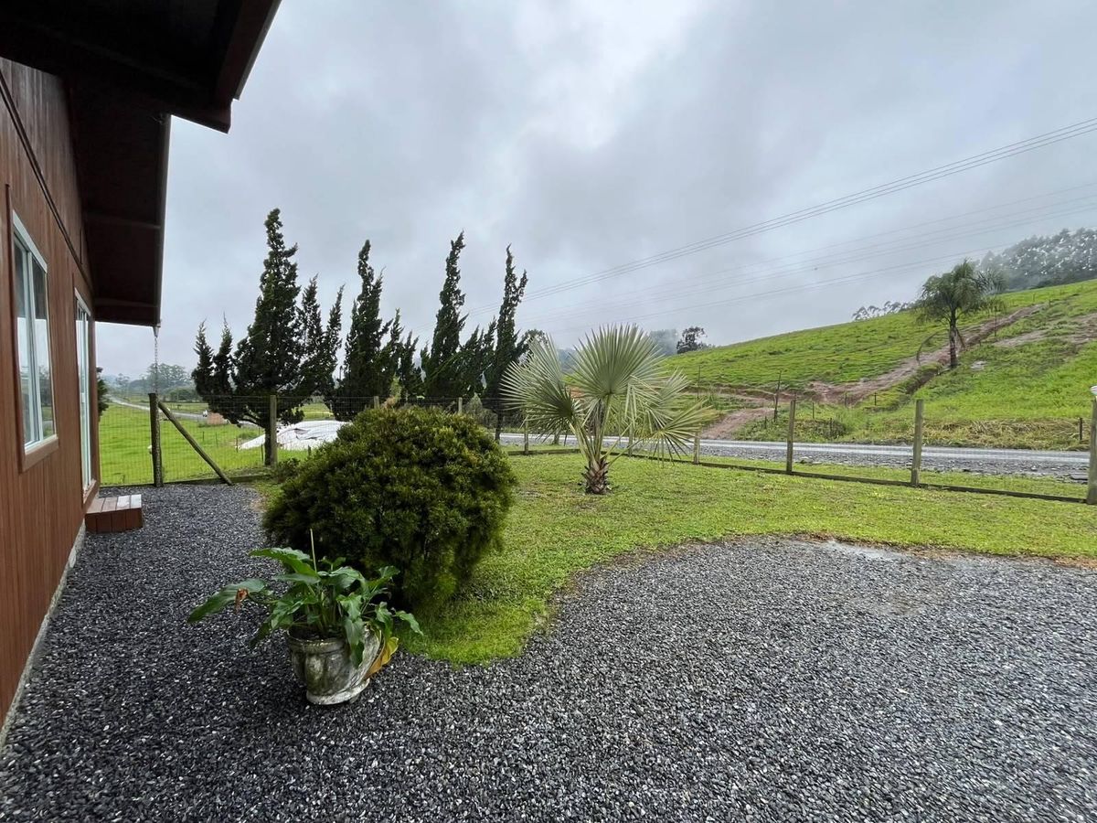 CASA - BARRA NOVA - PETROLÂNDIA - SC - Casa em Barra Nova, Petrolândia - para locação - Hit Imóveis Ltda