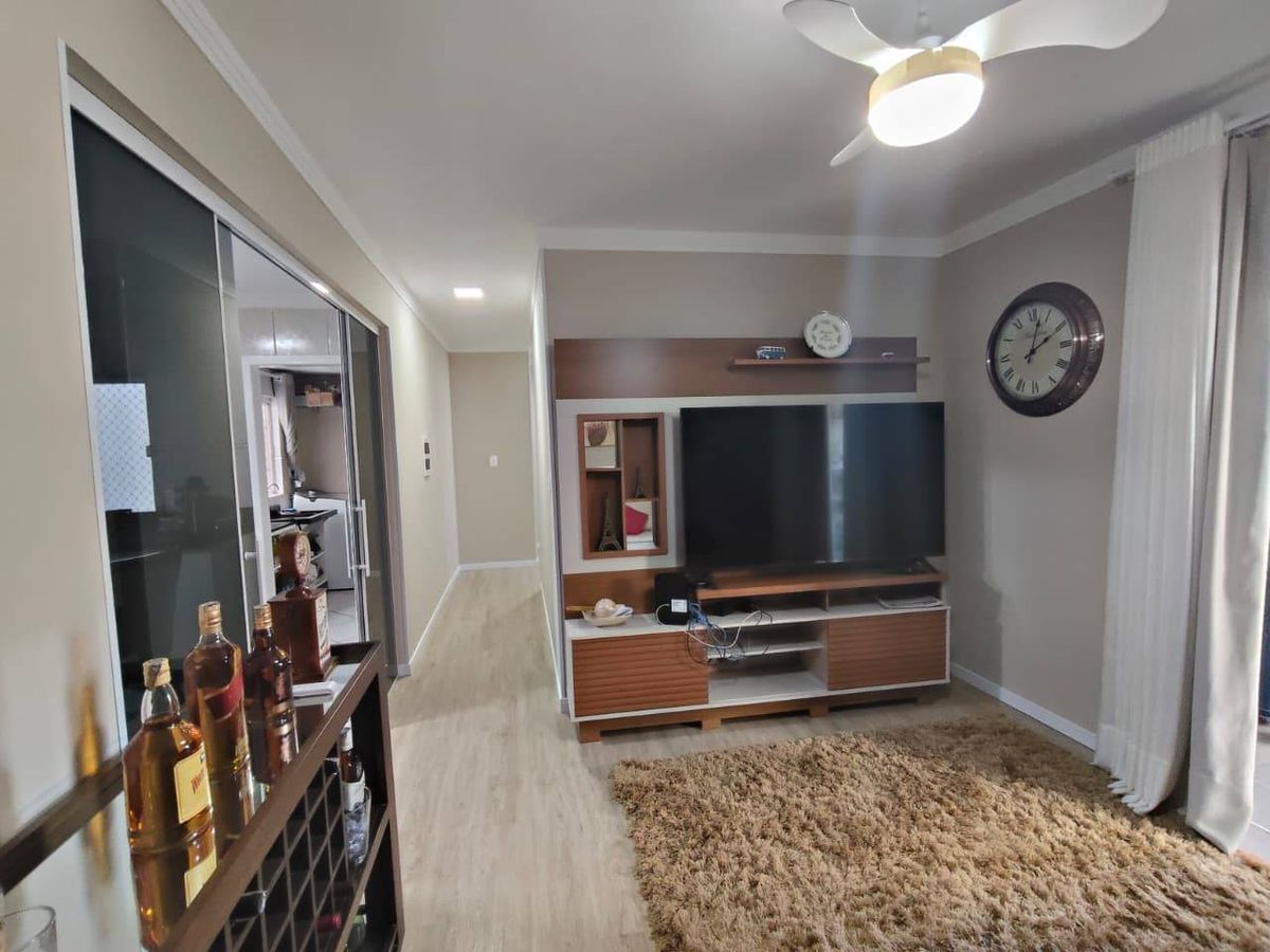 Apartamento com 2 quarto, Amizade - Jaraguá do Sul - Apartamento em Czerniewicz, Jaraguá do Sul - para locação - Imobiliária Piermann