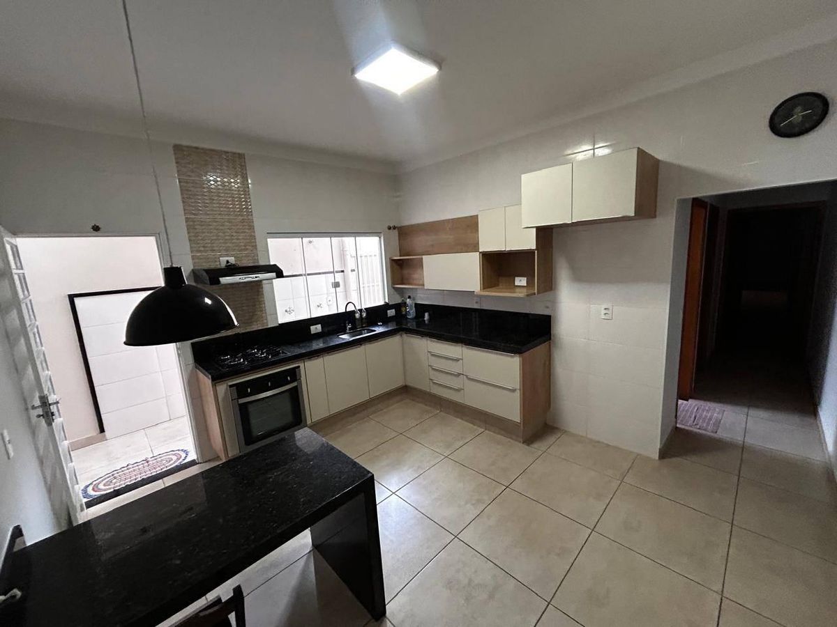 Jardim Universitário - Residencial › Casa - Casa em Jardim Universitário, Marília - à venda - FLEX CONSULTORIA IMOBILIÁRIA LTDA