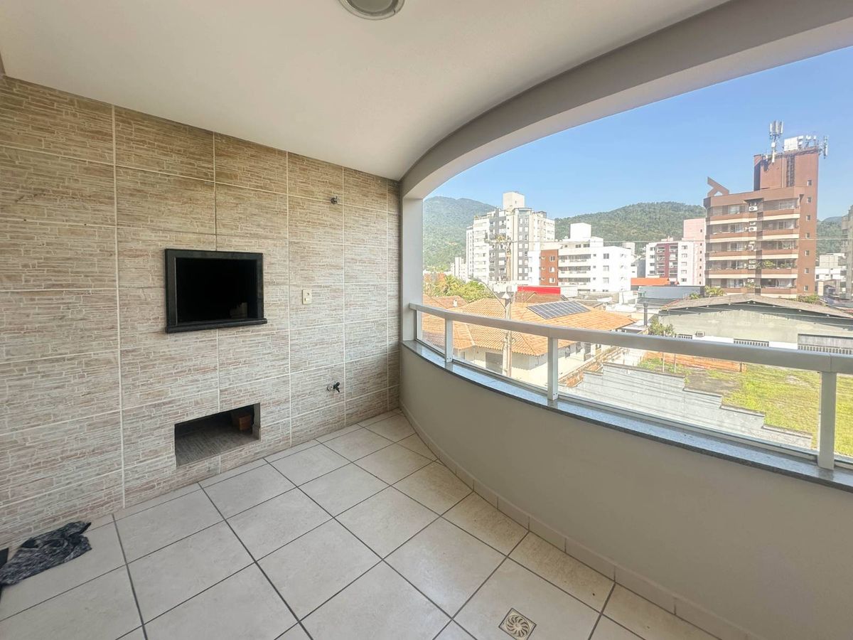APARTAMENTO COM SUÍTE + 2 QUARTOS - CENTRO - Apartamento em Centro, Jaraguá do Sul - à venda - IMOB Imóveis