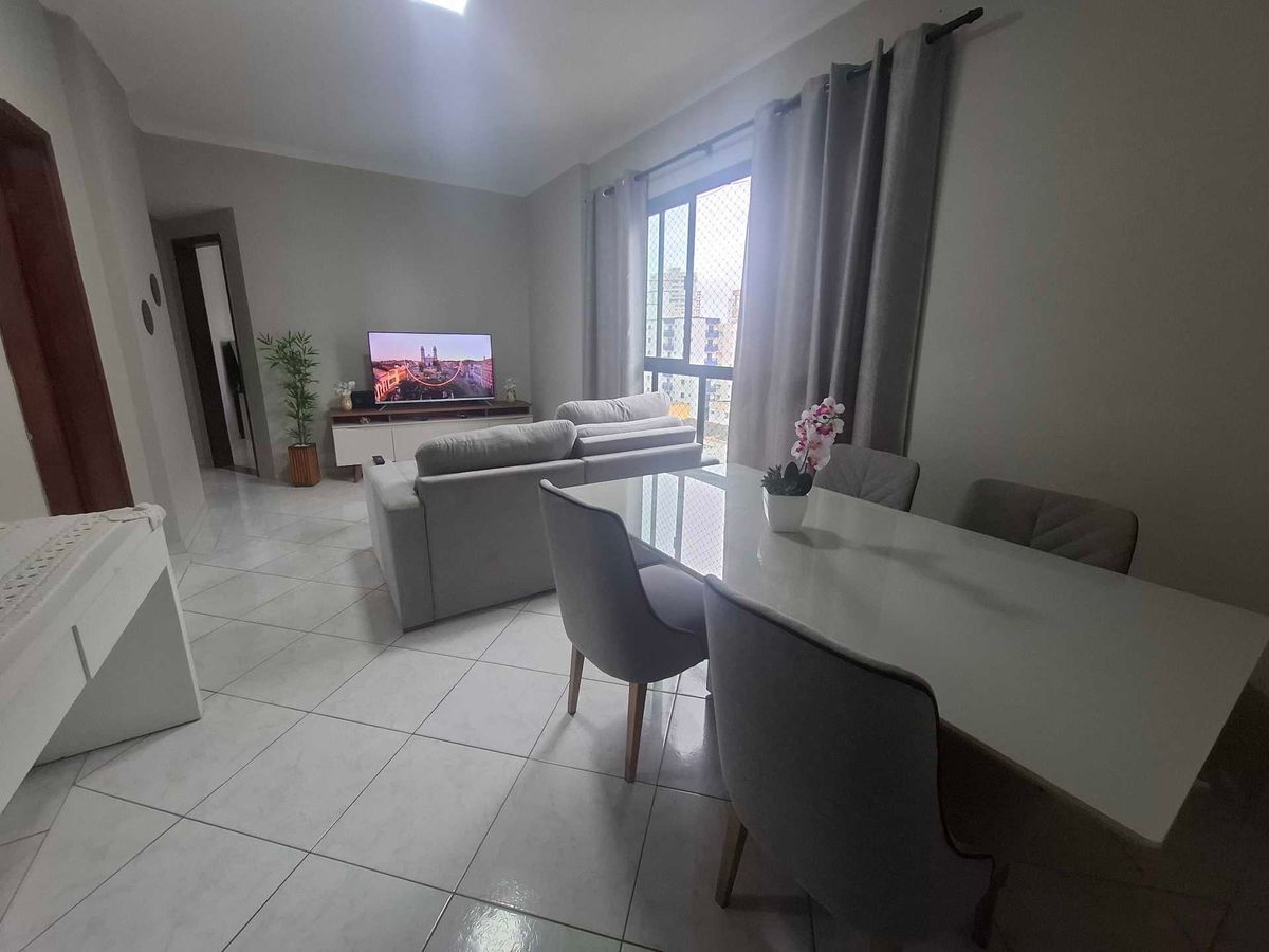 Apartamento com 2 quartos, Guilhermina - Praia Grande
