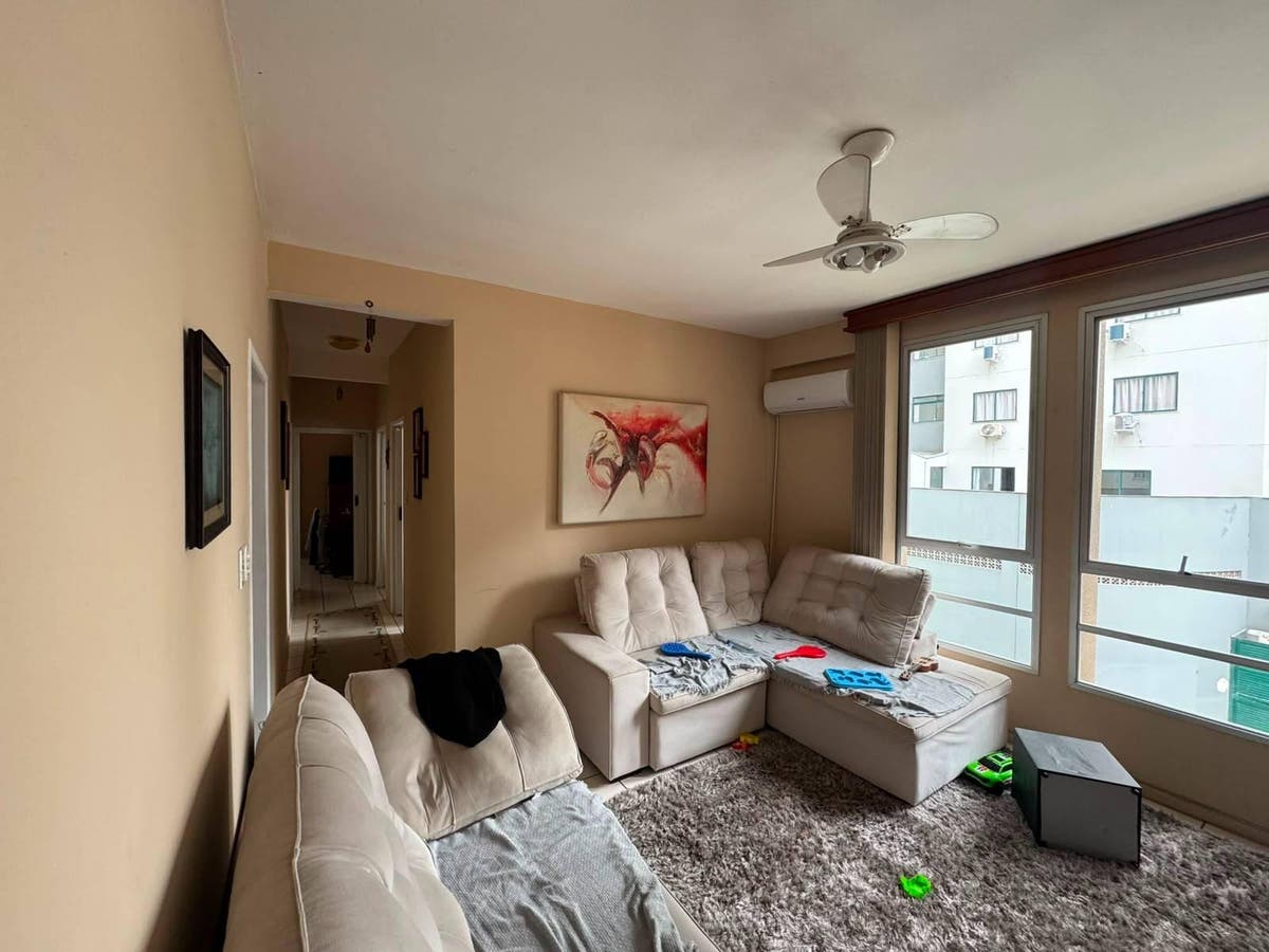 Apartamento á Venda 3 Dormitórios no Edífico Christianne em Balneário Camboriú - Apartamento em Centro, Balneário Camboriú - à venda - Rah Imóveis & Incorporadora