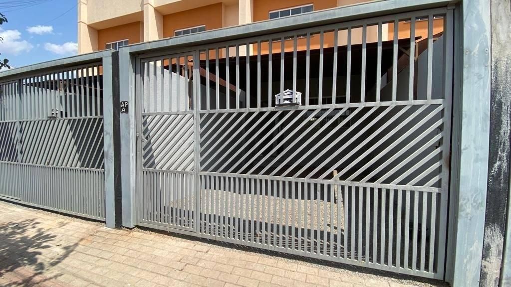Sobrado com 2 quartos para Locação