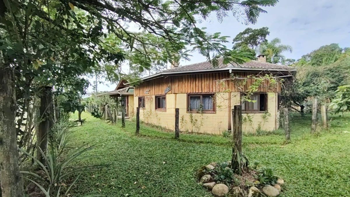 Casa com 4 dormitórios à venda, 250 m² por R$ 2.500.000,00 - Paese - Itapoá/SC - Casa em Paese, Itapoá - à venda - Nossa Praia Imóveis