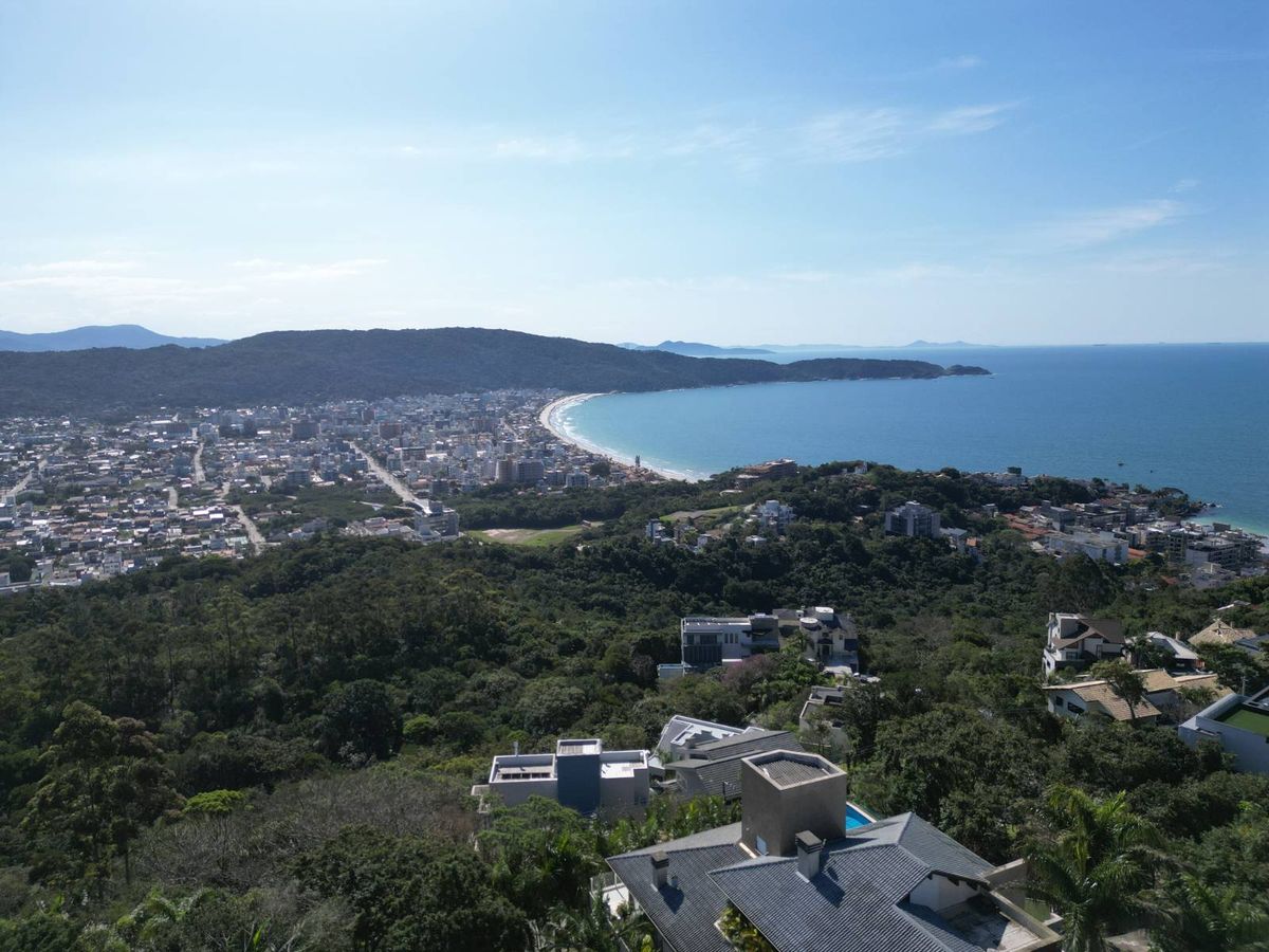 Terreno à Venda Condomínio Panorâmico Bombinhas SC - Lote/Terreno em Centro, Bombinhas - à venda - Imobiliária Rota do Sol