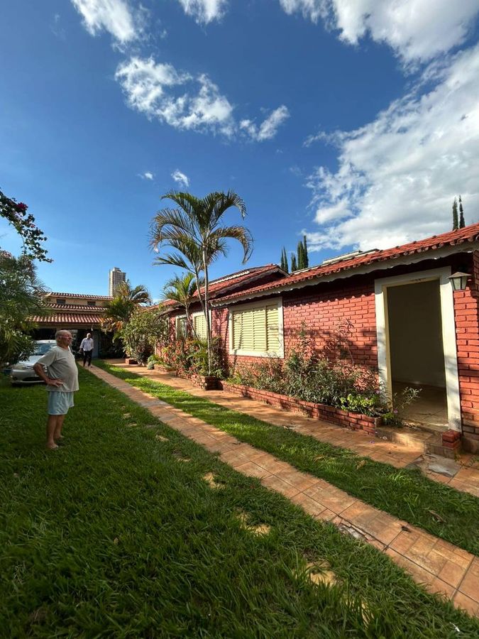 Casa à Venda Setor Bandeirantes - Casa em Bandeirantes, Caldas Novas - à venda - Brasília Imóveis Ltda