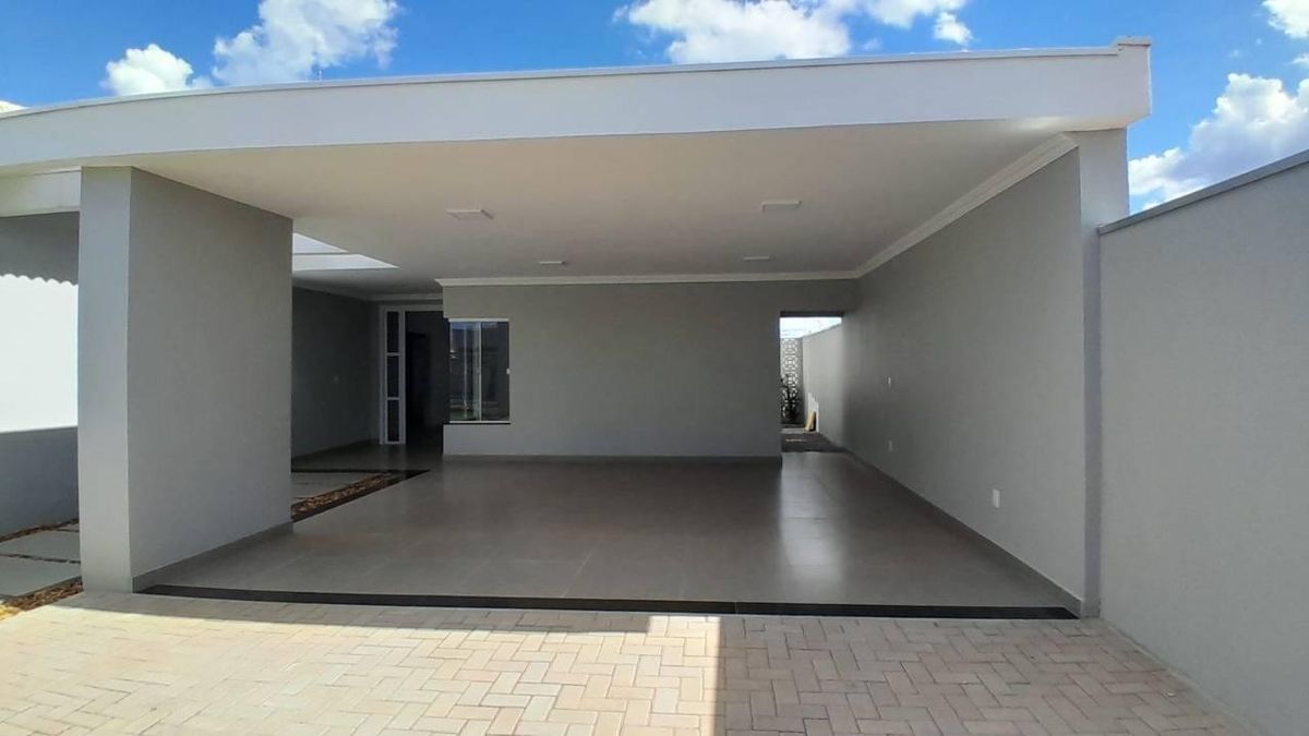 Casa com 3 quartos, 3 suítes