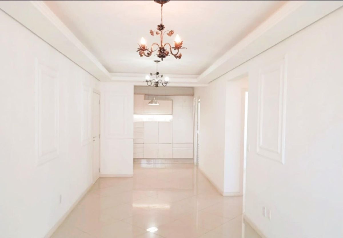 Apartamento a venda 2 dormitórios (1 suíte), sacada com churrasqueira e vista para a beira mar continental no Estreito - Apartamento em Estreito, Florianópolis - à venda - Conceito Imóveis