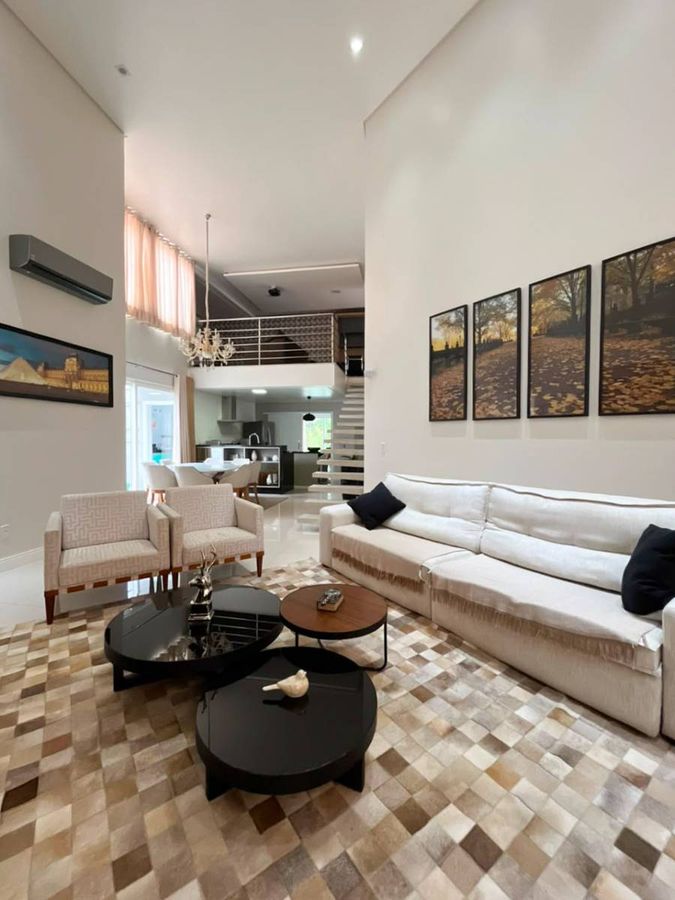Casa Alto Padrão Porteira fechada Com 03 dormitórios, sendo 01 Suíte e 01 Demi-suite | Bairro Czerniewicz - Jaraguá do Sul - Casa em Czerniewicz, Jaraguá do Sul - à venda - Eskala Imóveis LTDA
