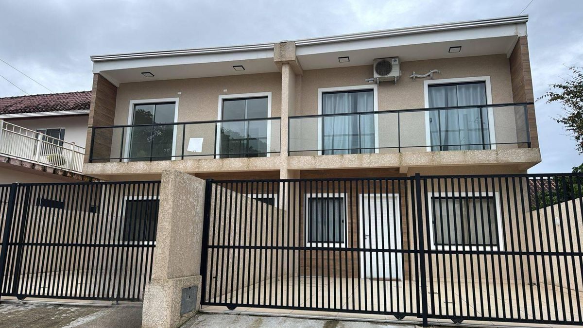 Sobrado com 4 dormitórios à venda, 134 m² por R$ 650.000,00 - Barra do Saí - Itapoá/SC - Sobrado em Itapema do Saí, Itapoá - à venda - Nossa Praia Imóveis