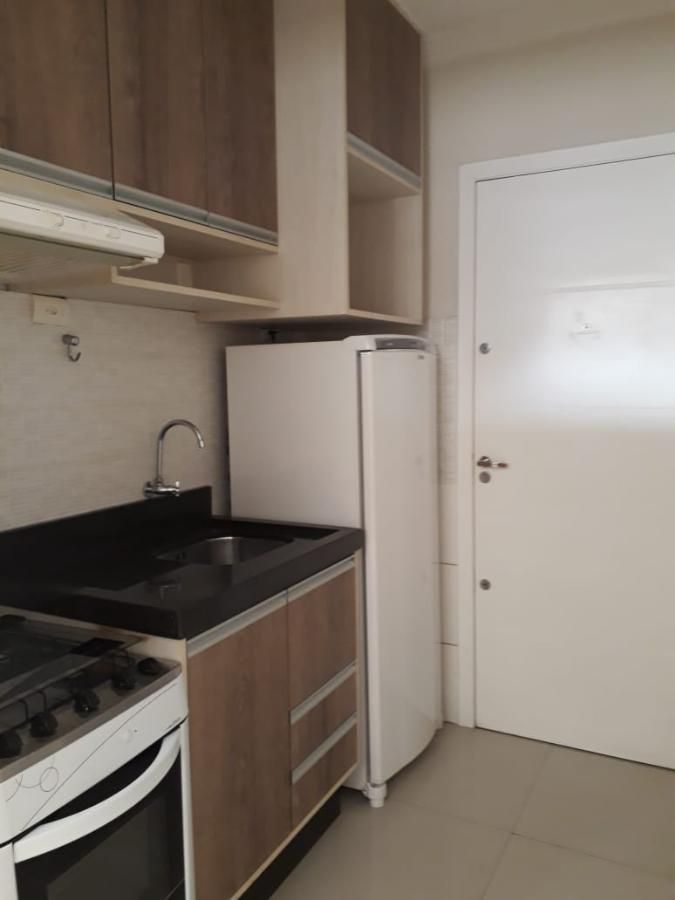 Kitnet com 01 dormitório na Avenida dos Estados em Balneário Camboriú - Kitnet em Estados, Balneário Camboriú - à venda - Desc Imóveis