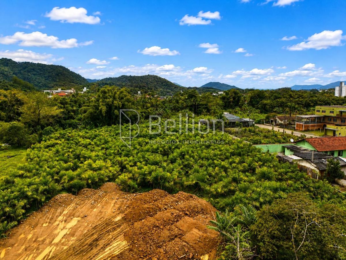 Terreno à Venda no Centro de Rio dos Cedros 4.619,72 m²