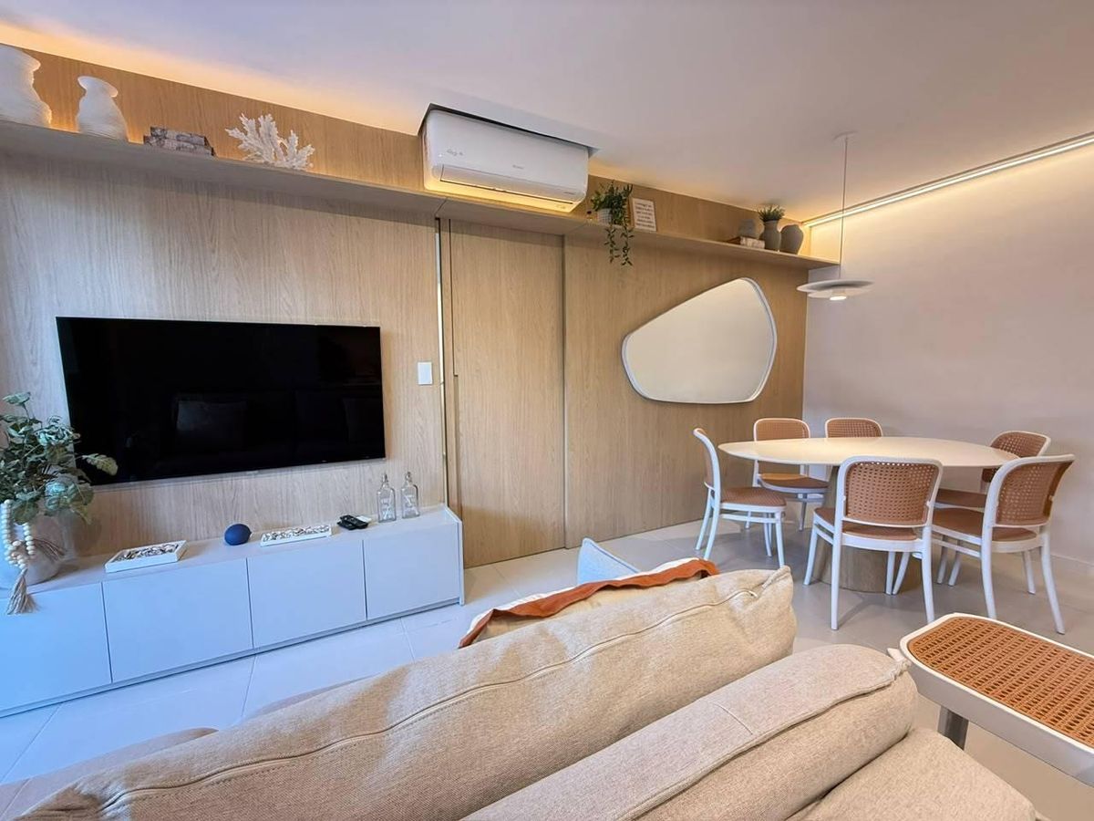 Apartamento com 2 dormitórios em Balneário Piçarras - Apartamento em Centro, Balneário Piçarras - à venda - MAR - Negócios imobiliários LTDA