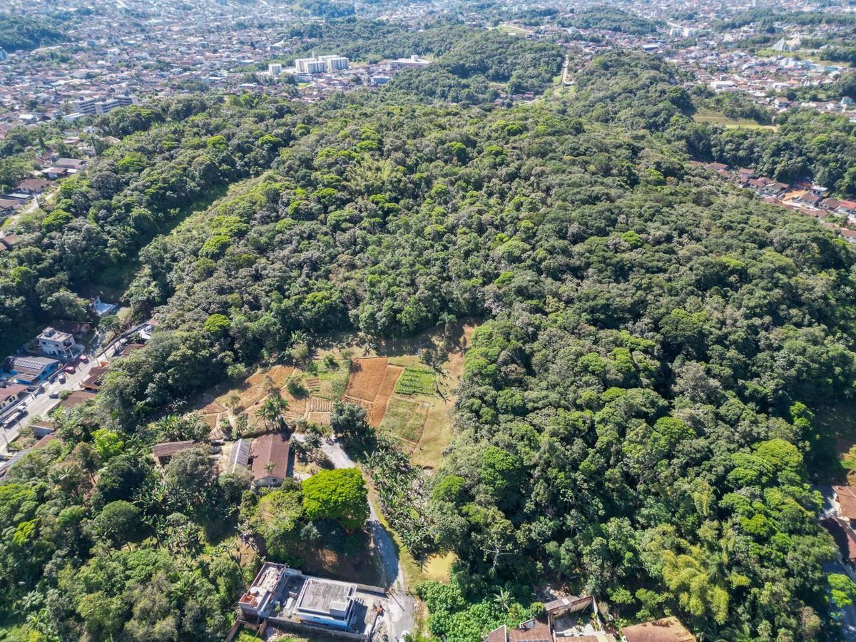 Terreno Área Total 4,7ha² à venda no Boehmerwald - Joinville - Lote/Terreno em Boehmerwald, Joinville - à venda - IMOBILIARIA BORBA
