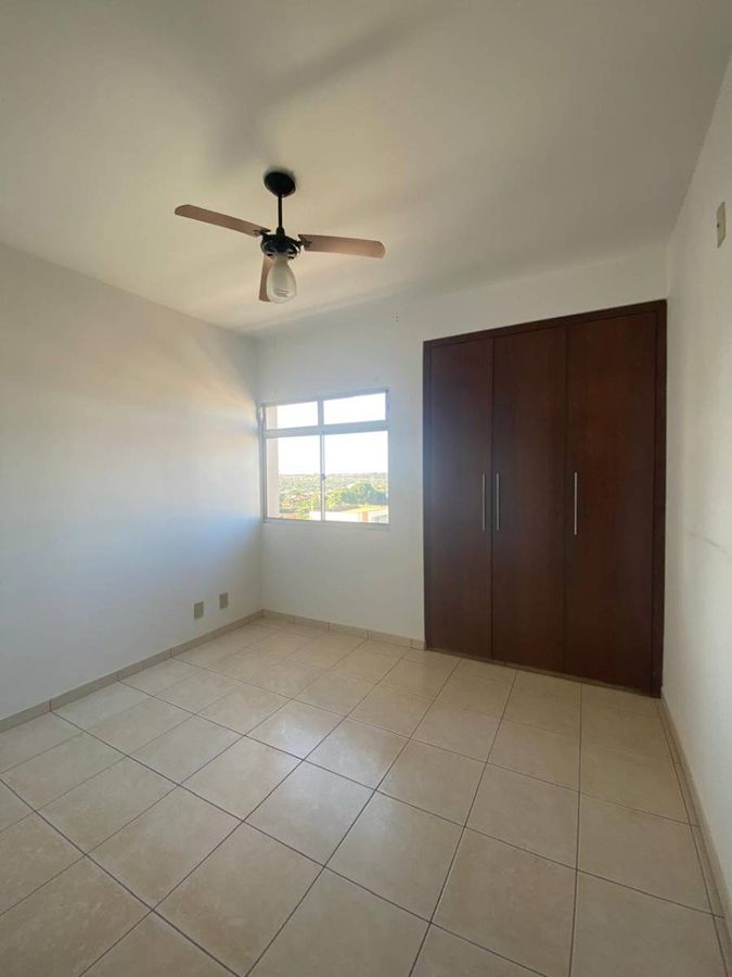 Apartamento com 3 quartos, Centro - Abaeté - Apartamento em Centro, Abaeté - à venda - Multiplus Negocios e Imoveis LTDA