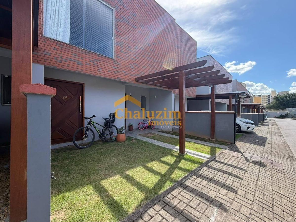 Casa, Itaum - Joinville - Casa em Itaum, Joinville - à venda - CHALUZIM IMÓVEIS LTDA