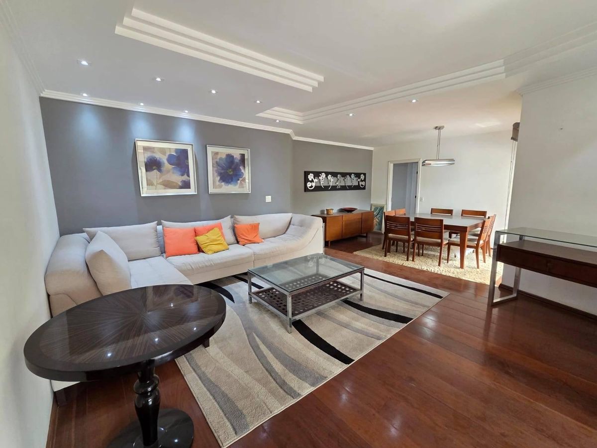 Apartamento com 3 quartos na Mooca