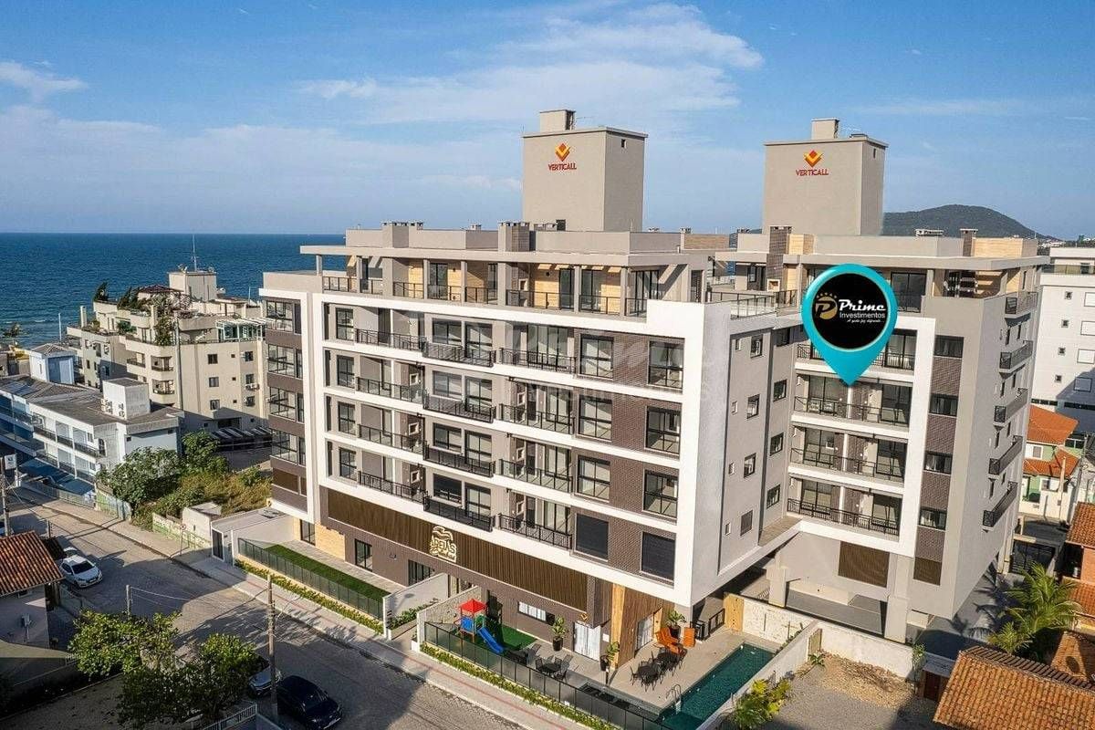 Apartamento com 3 Quartos (Sendo 2 Suítes) à Venda, 2 Vagas em Bombas - Bombinhas