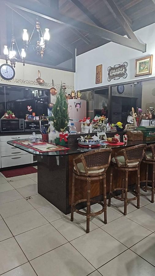 Casa com 4 Dormitórios e Piscina | Fazenda | Itajaí - Casa em Fazenda, Itajaí - à venda - TAB Imóveis