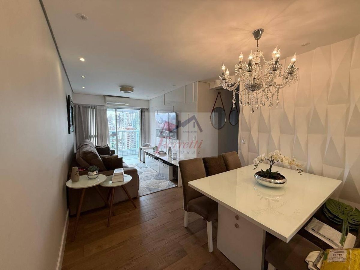 Apartamento com 2 dormitórios à venda no Embaré, Santos/SP