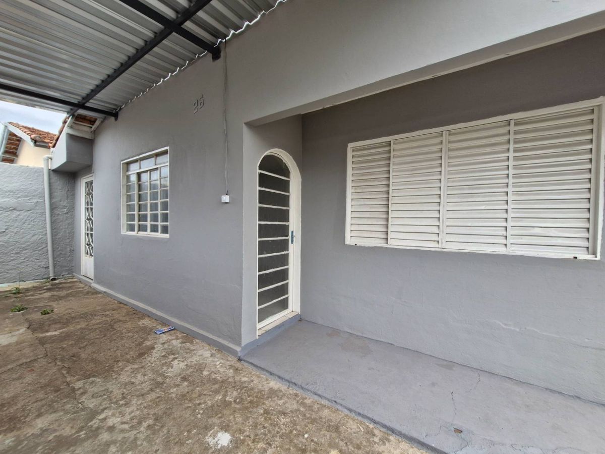 Casa com 2 dormitórios à venda, 71 m² por R$ 200.000,00 - Vila Leandro Previato - Andradas/MG - Casa em Leandro Previato, Andradas - à venda - Teixeira Consultoria Imobiliaria LTDA