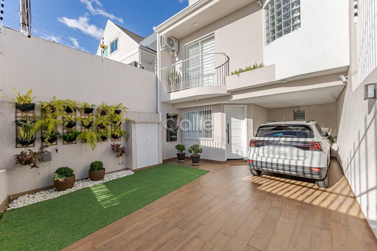 Venda SOBRADO CURITIBA PR Brasil - Sobrado em Vista Alegre, Curitiba - à venda - Allié Empreendimentos Imobiliários LTDA