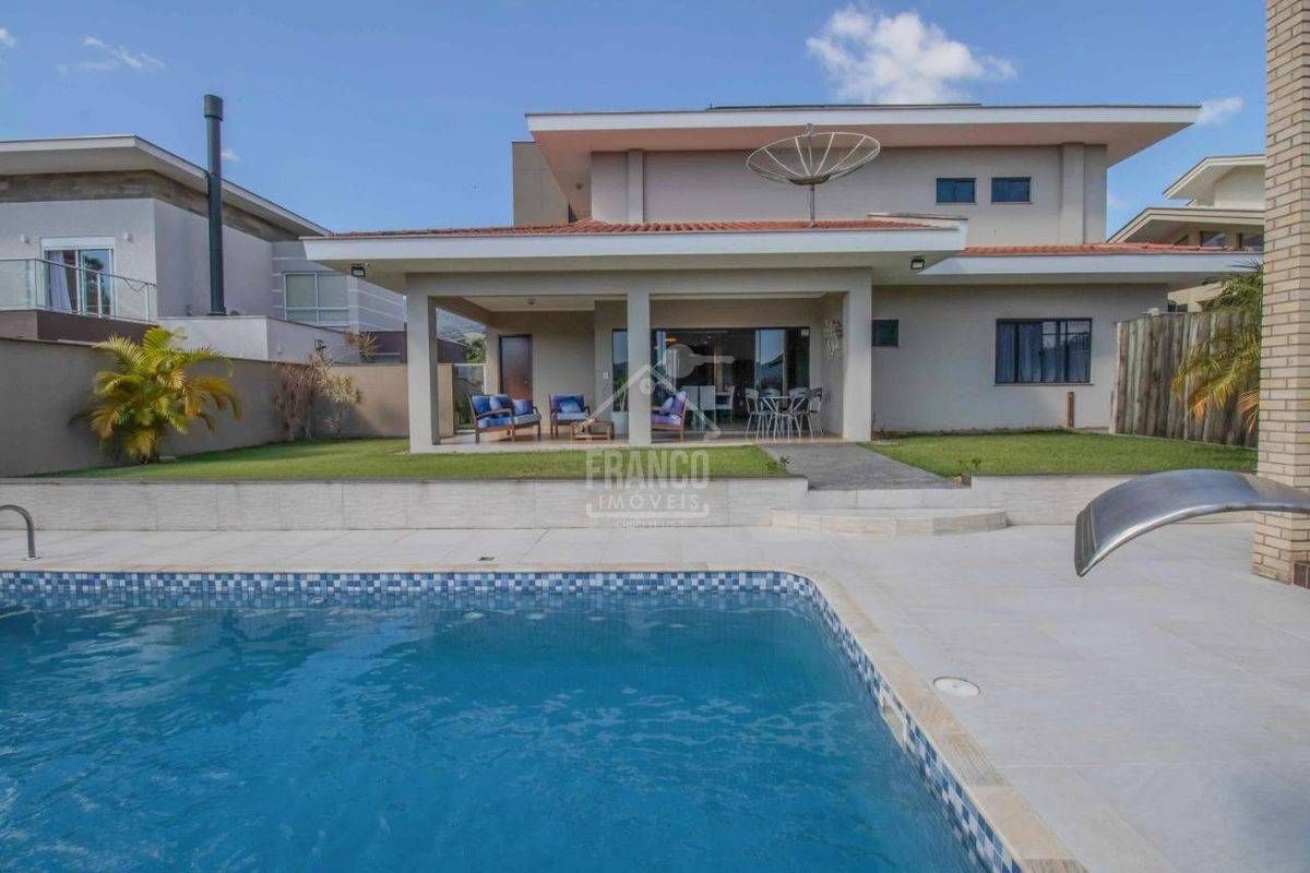 Casa Alto Padrão | Condomínio Fechado - Casa de Condomínio em Jaraguá Esquerdo, Jaraguá do Sul - à venda - Franco Imóveis