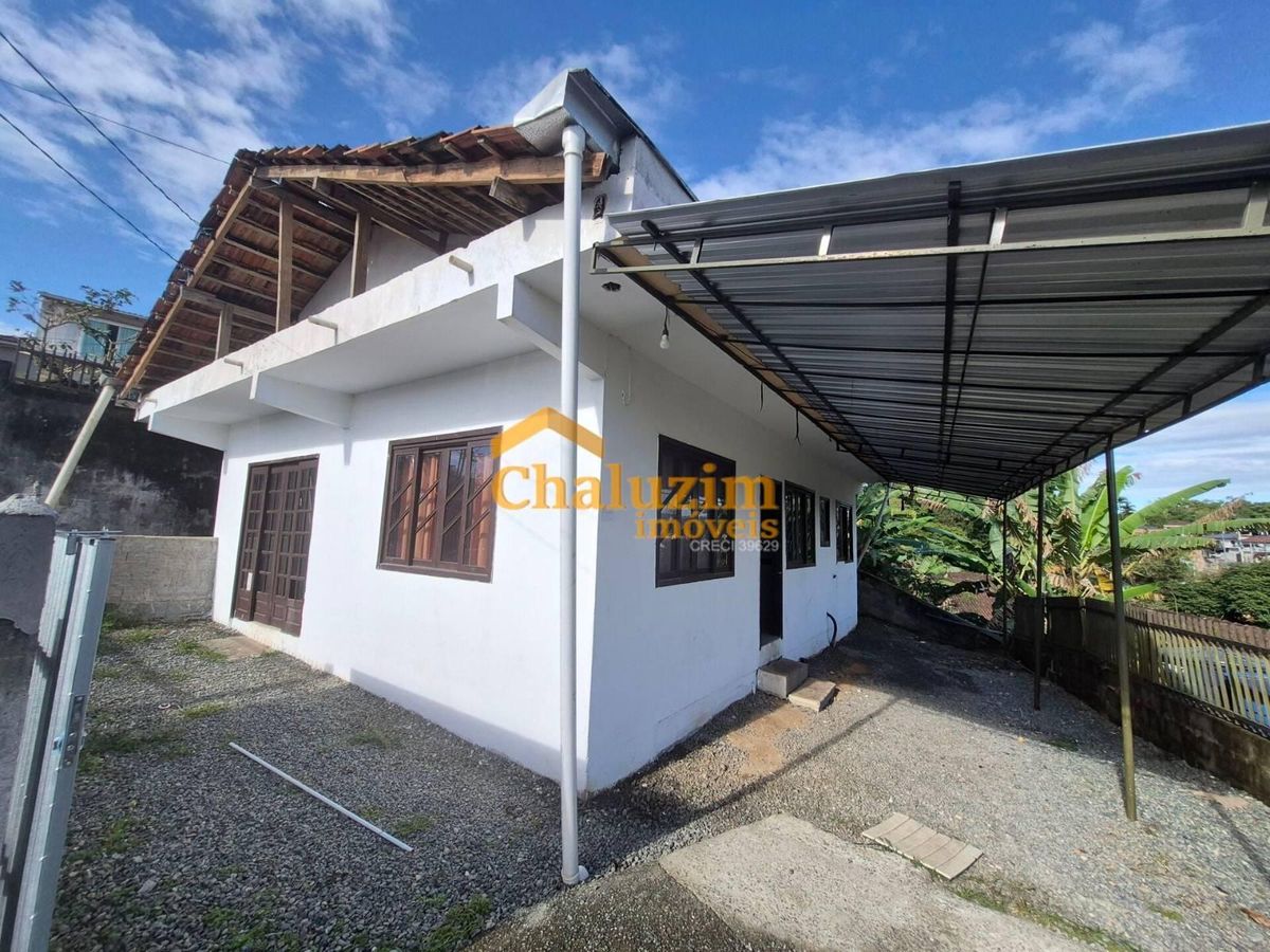 Casa aluguel na Rua Colombo - Casa em João Costa, Joinville - à venda - CHALUZIM IMÓVEIS LTDA