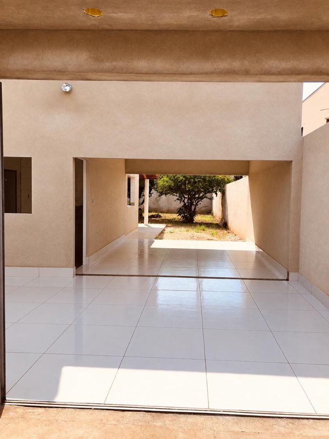 CASA A VENDA SETOR ITAICI - Casa em Itaici, Caldas Novas - à venda - Brasília Imóveis Ltda