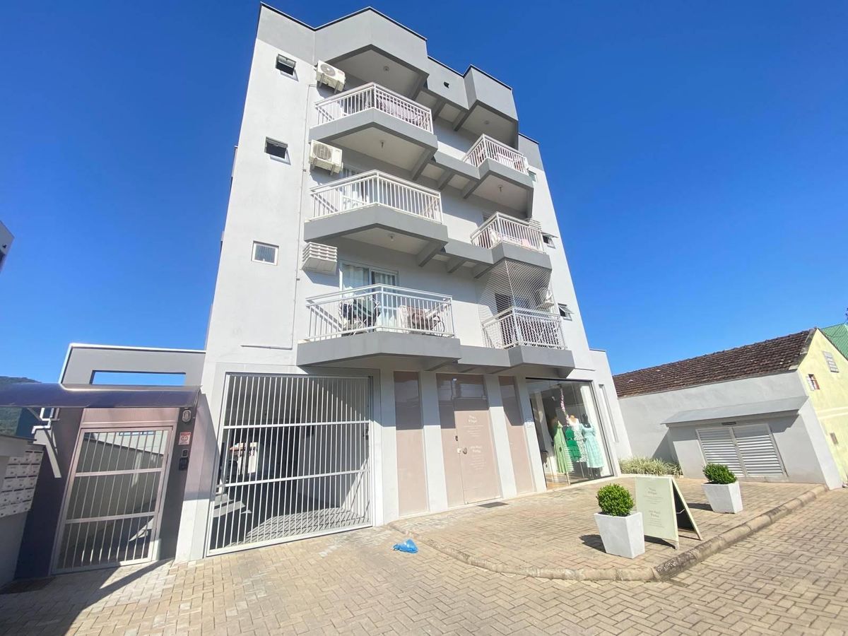 Apartamento para locação Ref: 7104 - Apartamento em Czerniewicz, Jaraguá do Sul - para locação - HAUS IMÓVEIS LTDA