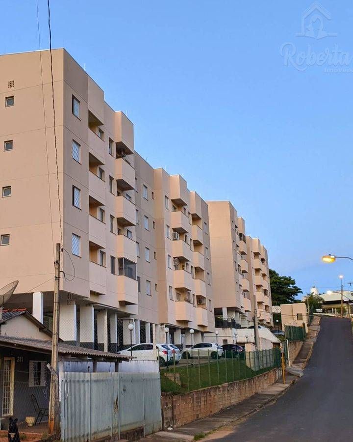 Apartamento a venda, pertinho da JACTO.
