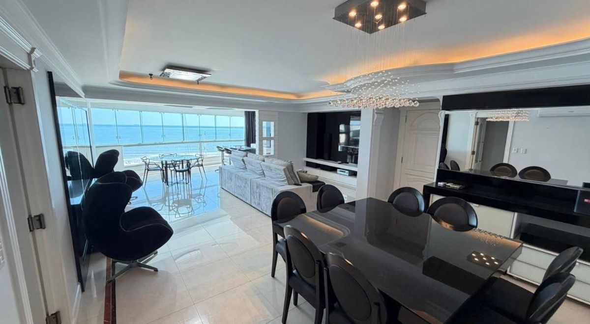 Apartamento à venda FRENTE MAR Mobiliado com 3 suítes no Don Álvares no Centro em Balneário Camboriú - Apartamento em Centro, Balneário Camboriú - à venda - WOW Imobiliária Ltda