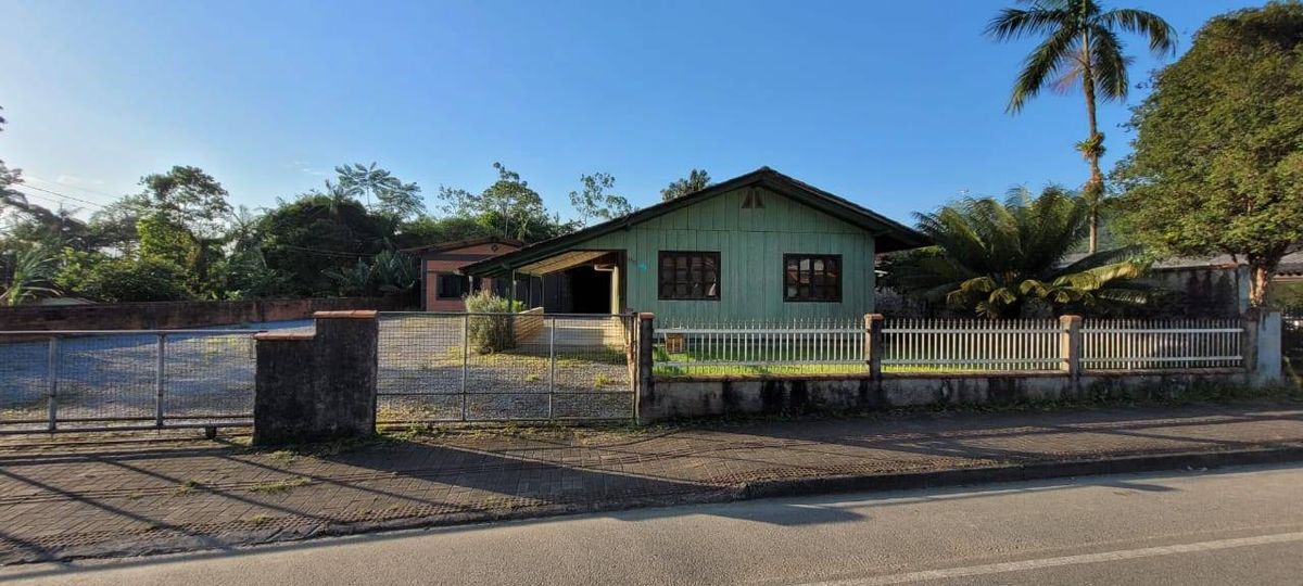Imóvel com Casa e Galpão a Venda - Casa em Rio Hern, Schroeder - à venda - SONHO D`LAR IMOVEIS LTDA