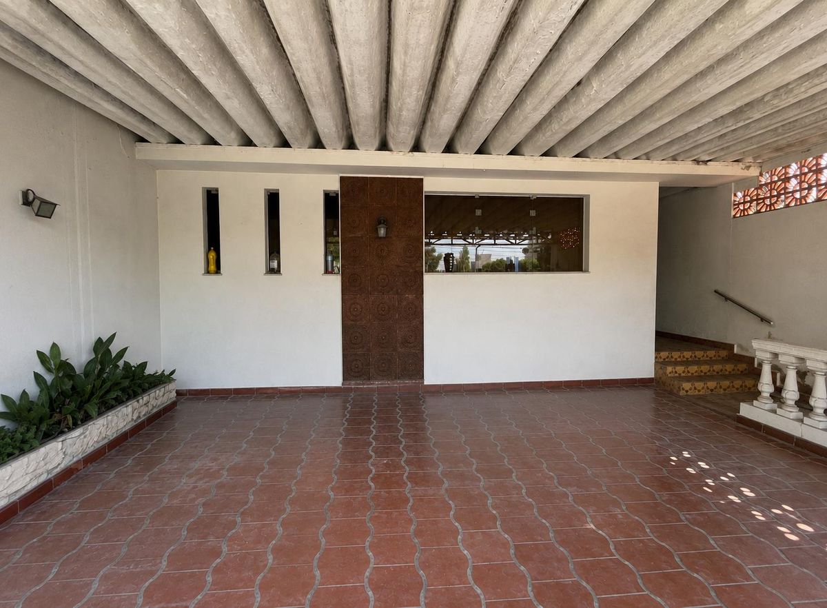 Sobrado, 3 quartos, 256 m² - Foto 3