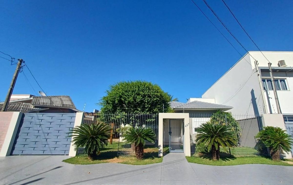 Casa com 3 quartos, 1 suíte