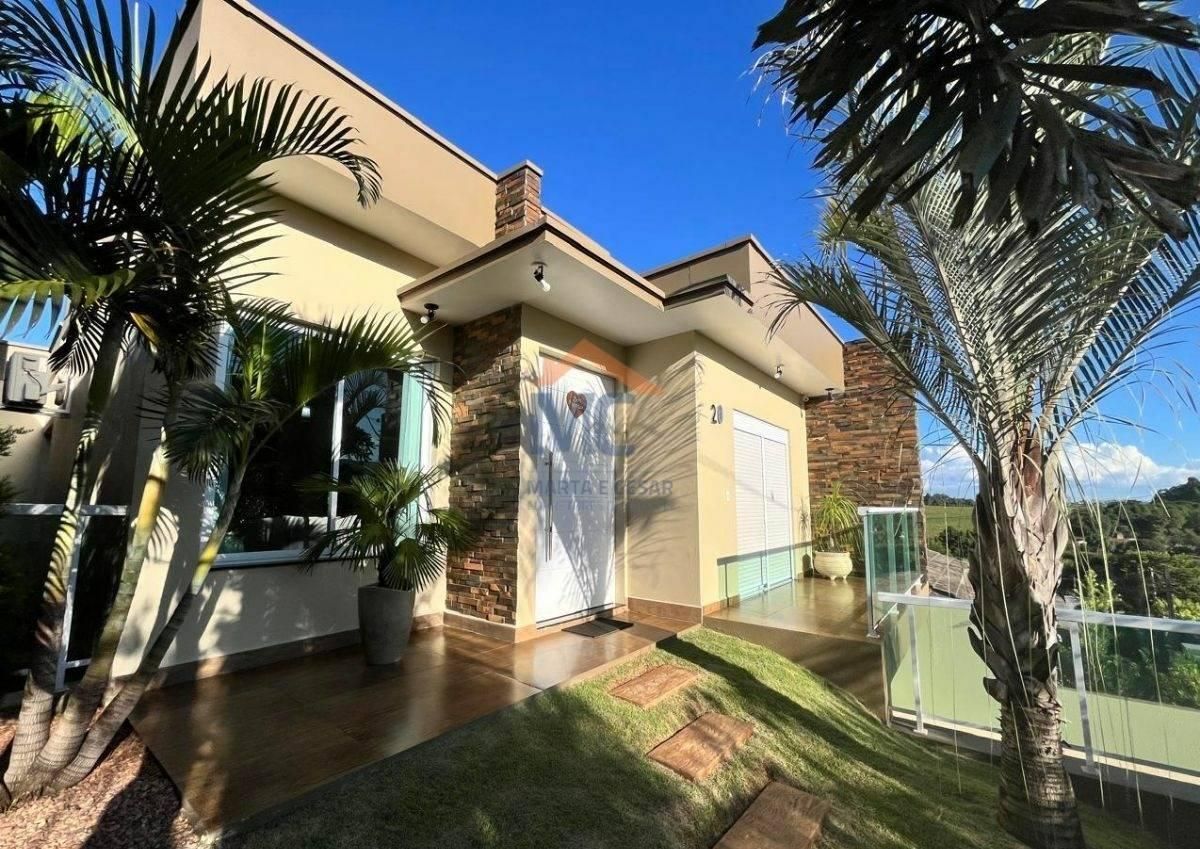Casa no Bairro Bancários | Espaço, Piscina e Conforto - Casa em Central, Santa Rosa - à venda - MC Negócios Imobiliários LTDA