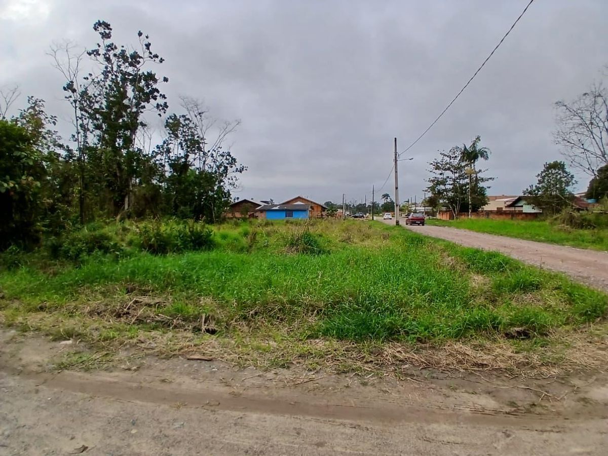 TERRENO DE ESQUINA, 360M², SAI MIRIM - Lote/Terreno em Barra do Sai, Itapoá - à venda - Ampla Engenharia & Imóveis