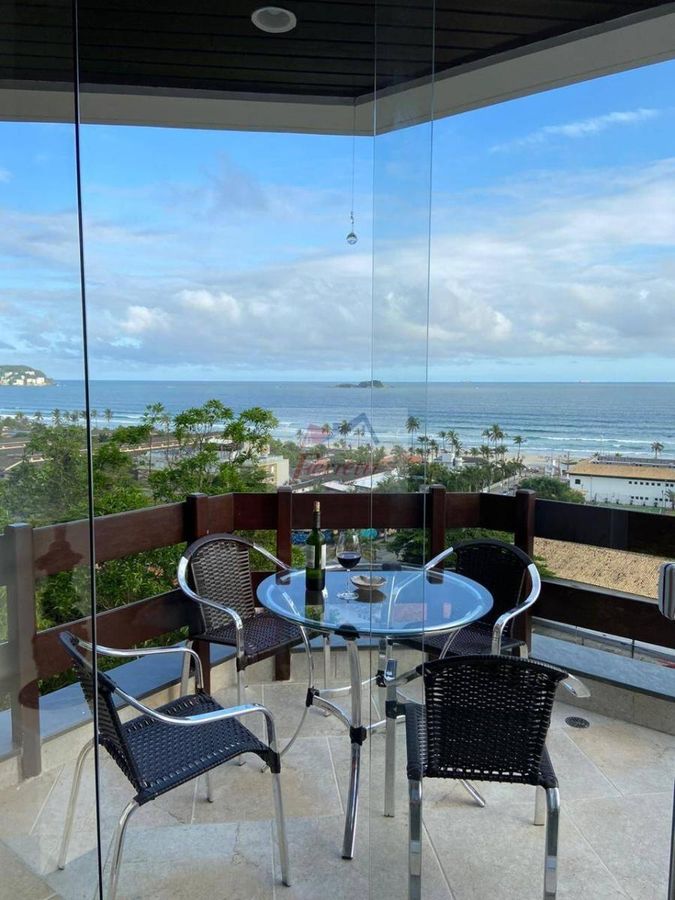 Casa triplex com 4 suítes com vista mar  - Guarujá/SP